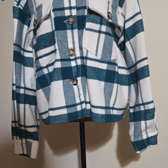C25 Love Tree Shacket Shirt Flannel Sz Md Oversized Button Down Green Western - Picture 3 of 10